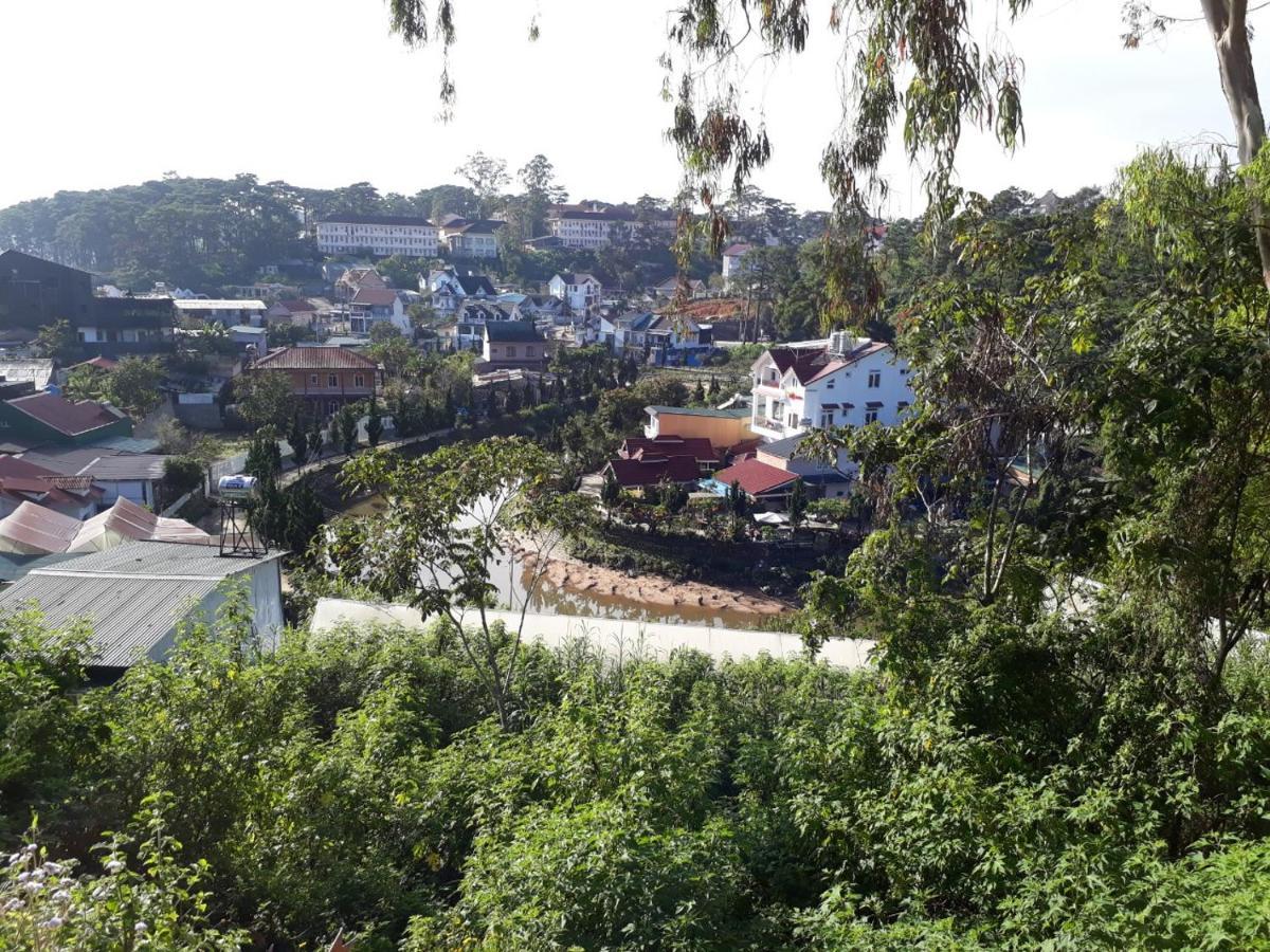 Caly Homestay Da Lat Buitenkant foto