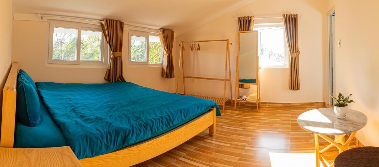 Caly Homestay Da Lat Buitenkant foto