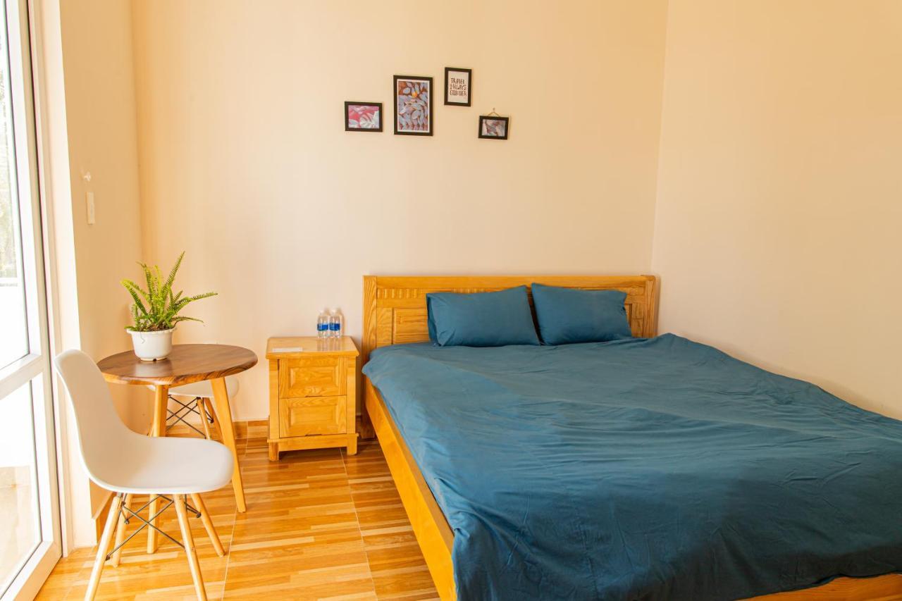 Caly Homestay Da Lat Buitenkant foto