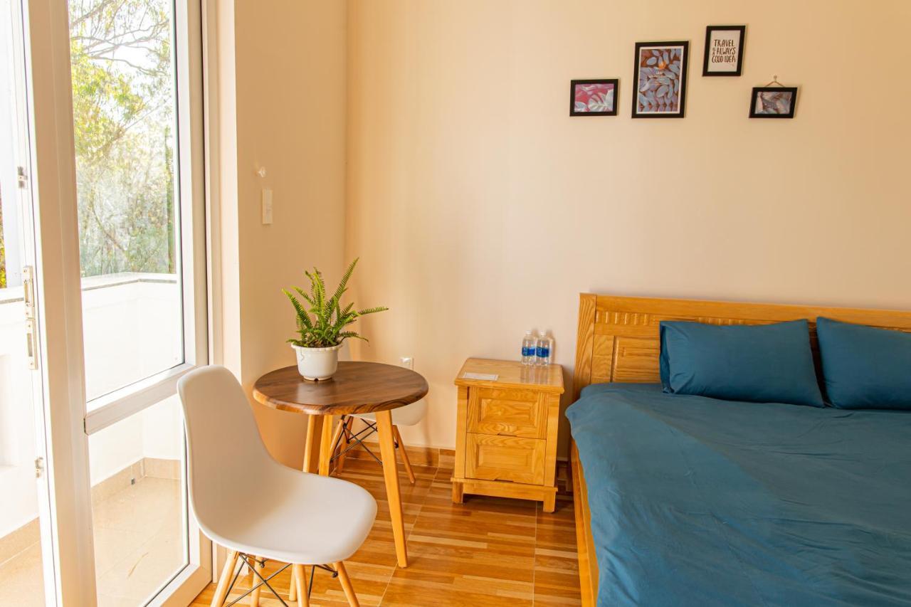 Caly Homestay Da Lat Buitenkant foto