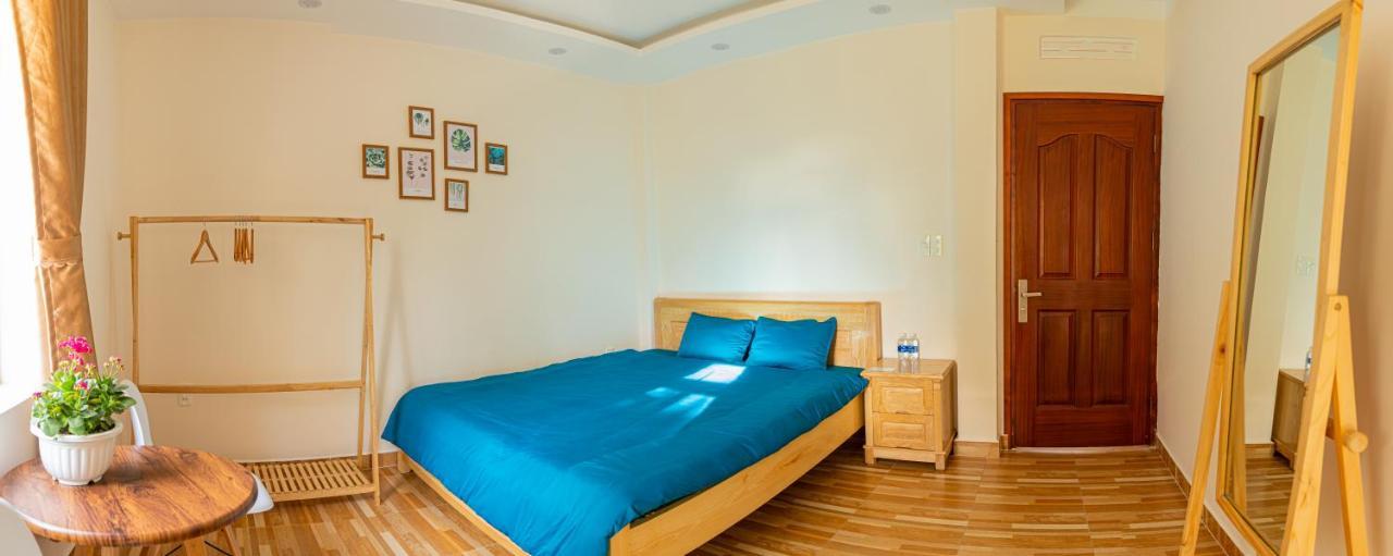 Caly Homestay Da Lat Buitenkant foto