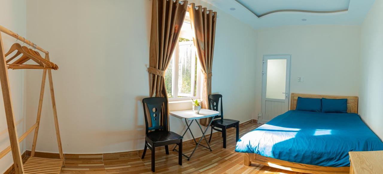 Caly Homestay Da Lat Buitenkant foto