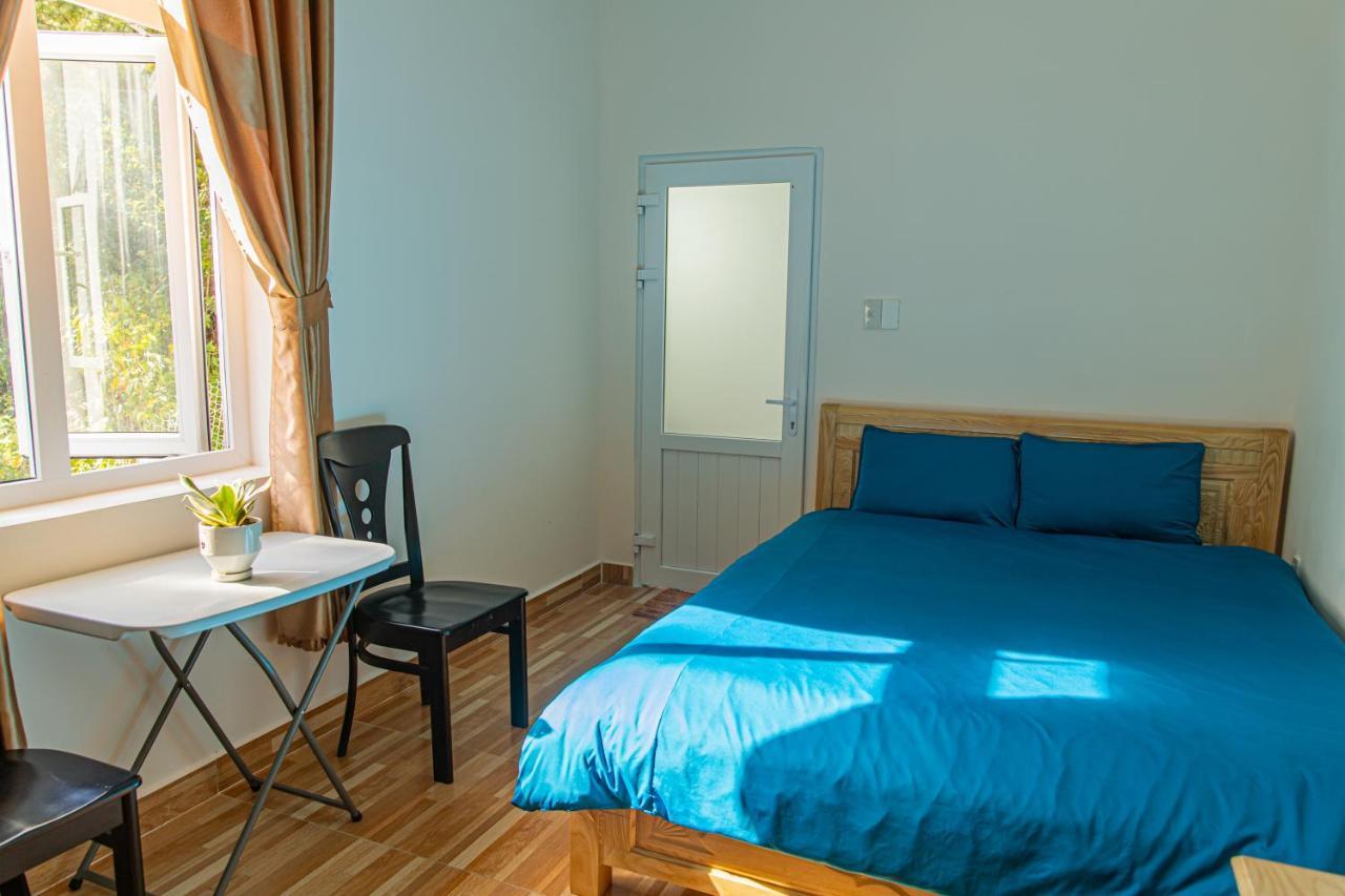 Caly Homestay Da Lat Buitenkant foto